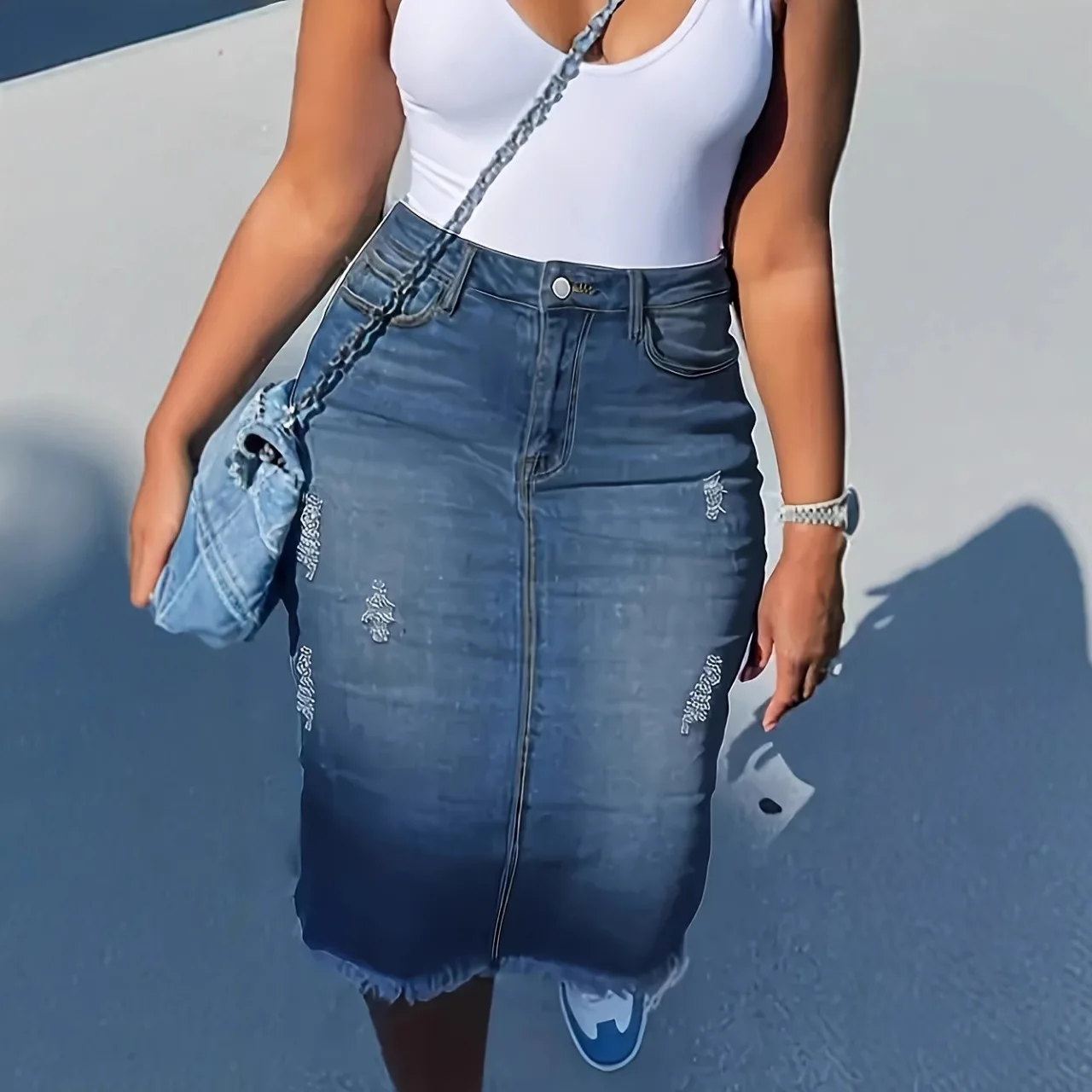 2026 Falda Larga De Jean Raw Edge, джинсовая модная юбка, женская весенне-летняя утягивающая юбка с высокой талией, новая облегающая юбка трапециевидной формы на бедрах
2026 Falda Larga De Jean Raw Edge, джинсовая модная юбка, женская весенне-летняя утягивающая юбка с высокой талией, новая облегающая юбка трапециевидной формы на бедрах