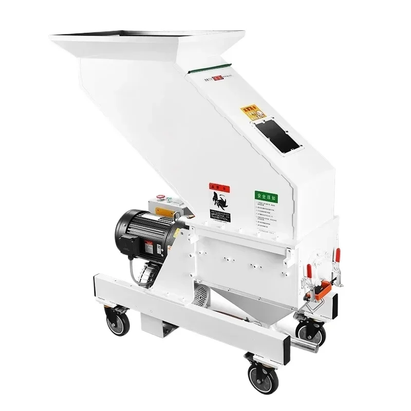 Injection molding nozzle material crushing pineapple knife powder machine
Injection molding nozzle material crushing pineapple knife powder machine