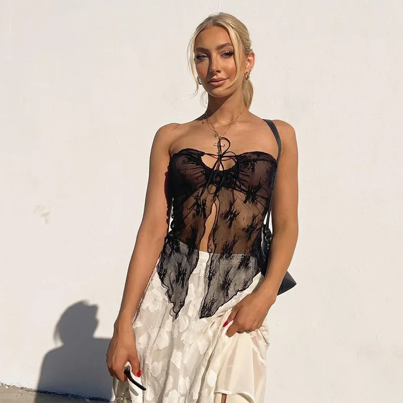 Lace Strapless See Through Top 2025 Summer New Fashion Sexy Tank Top Womens Fashion Clothing m
Lace Strapless See Through Top 2025 Summer New Fashion Sexy Tank Top Womens Fashion Clothing m