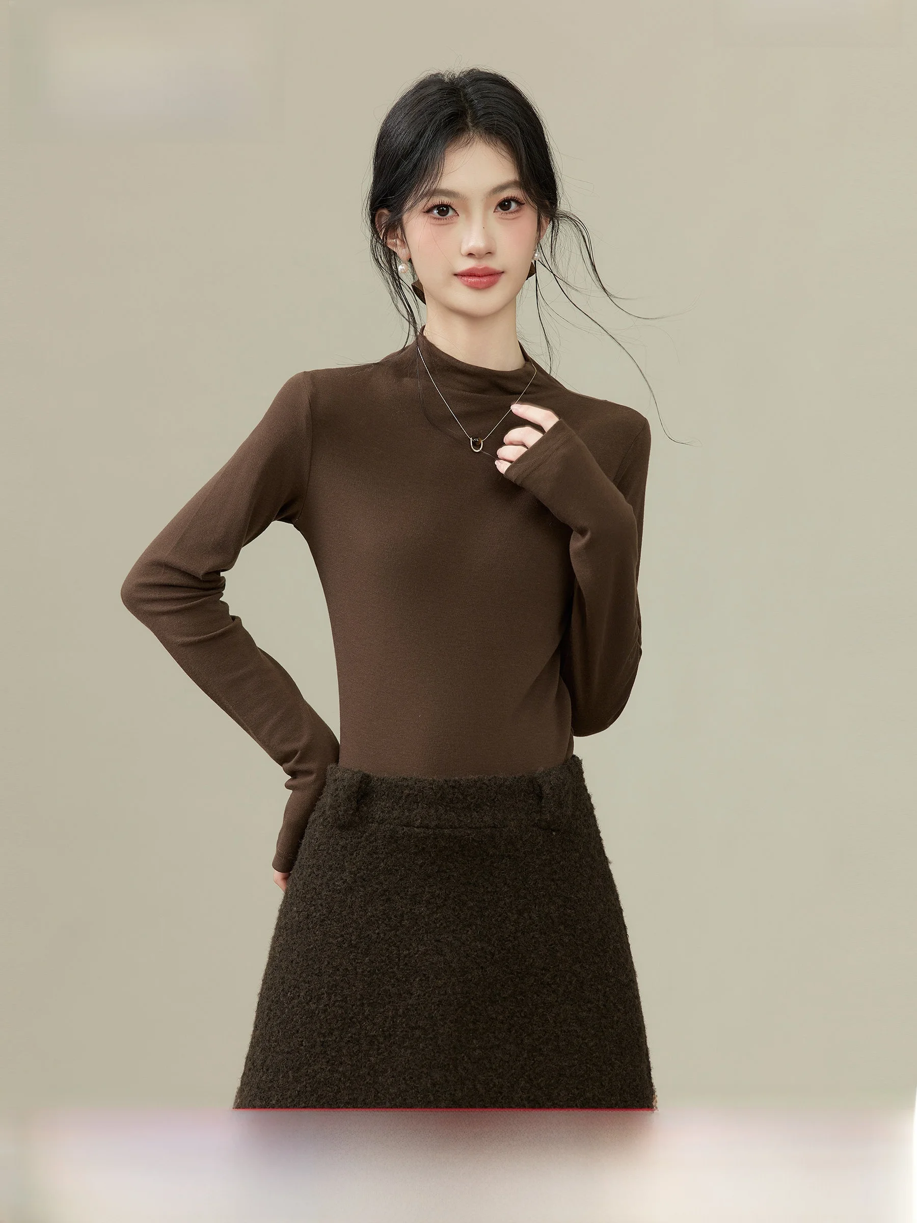 Трикотажная термокофта Lingjiu с высоким воротником для женщин, осенне-зимняя новинка, маленький размер, облегающий крой
Трикотажная термокофта Lingjiu с высоким воротником для женщин, осенне-зимняя новинка, маленький размер, облегающий крой