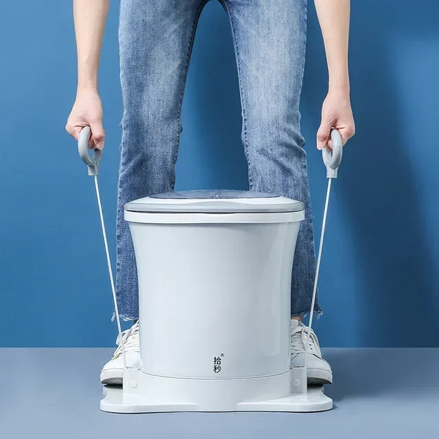 Manual Dehydrator Large-capacity Drying Bucket Student Dormitory Special Manual Dehydrator Clothes Drying Bucket
Manual Dehydrator Large-capacity Drying Bucket Student Dormitory Special Manual Dehydrator Clothes Drying Bucket