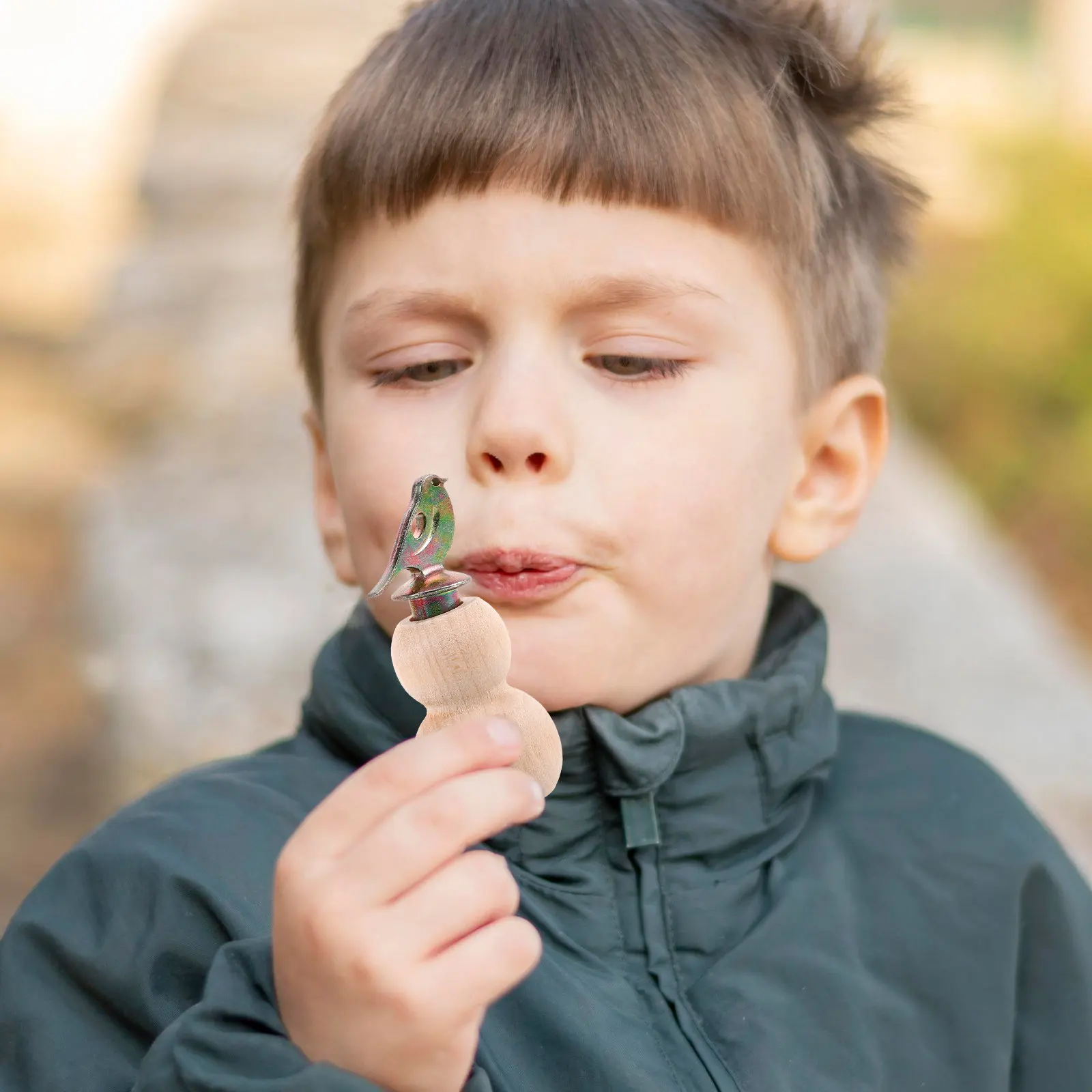 Creative Hand-Twisted Gourd Bird Whistle Portable Cartoon Simulation Bird Sound Practice for Kids Party Outdoors Collection
Creative Hand-Twisted Gourd Bird Whistle Portable Cartoon Simulation Bird Sound Practice for Kids Party Outdoors Collection