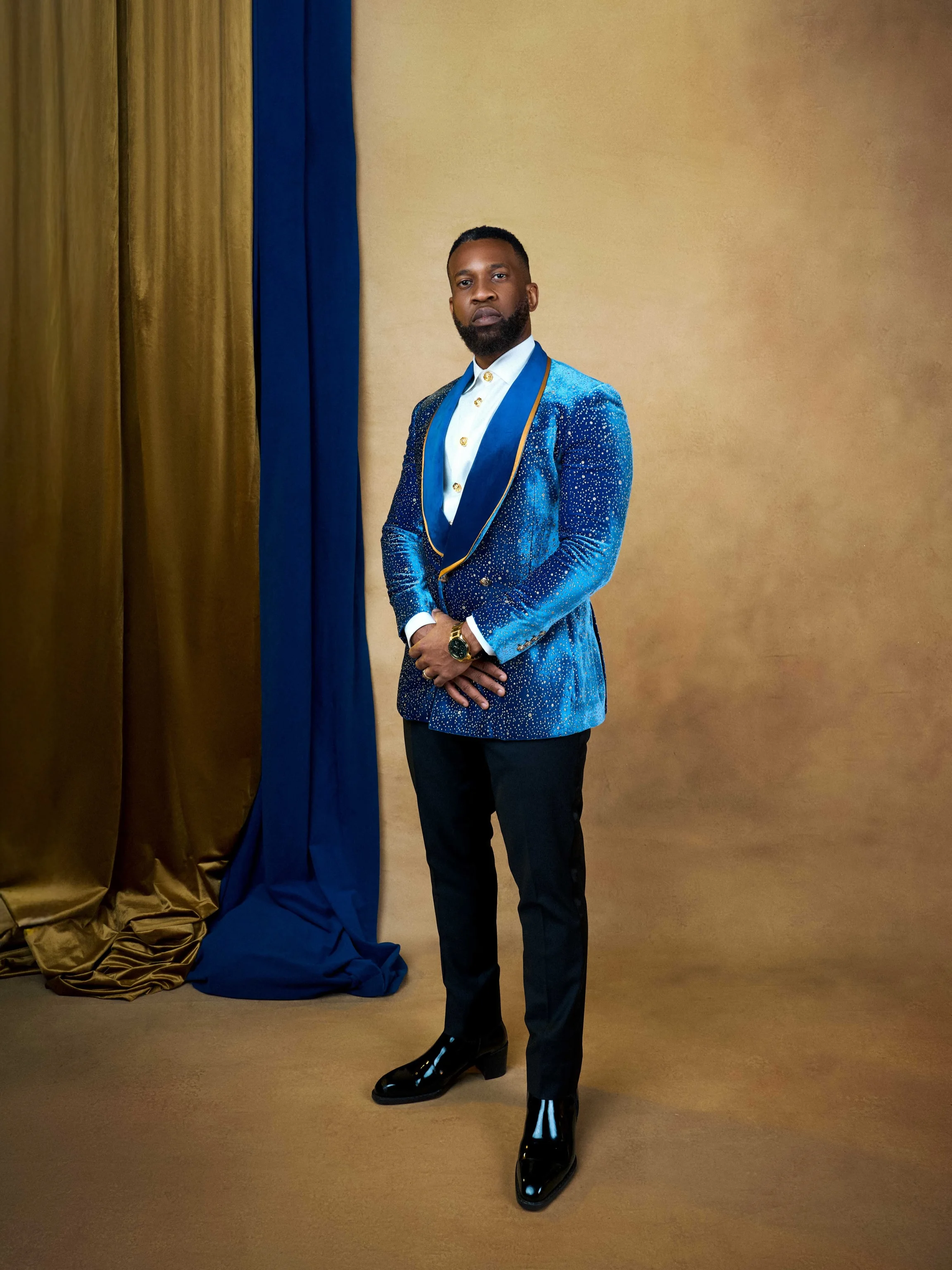 Shiny Blue Velvet Men Suits Set 2 Pcs Blazer+Black Pants Trousers Stone Wedding Tuxedo Formal Office Business Jacket Prom Coat
Shiny Blue Velvet Men Suits Set 2 Pcs Blazer+Black Pants Trousers Stone Wedding Tuxedo Formal Office Business Jacket Prom Coat
