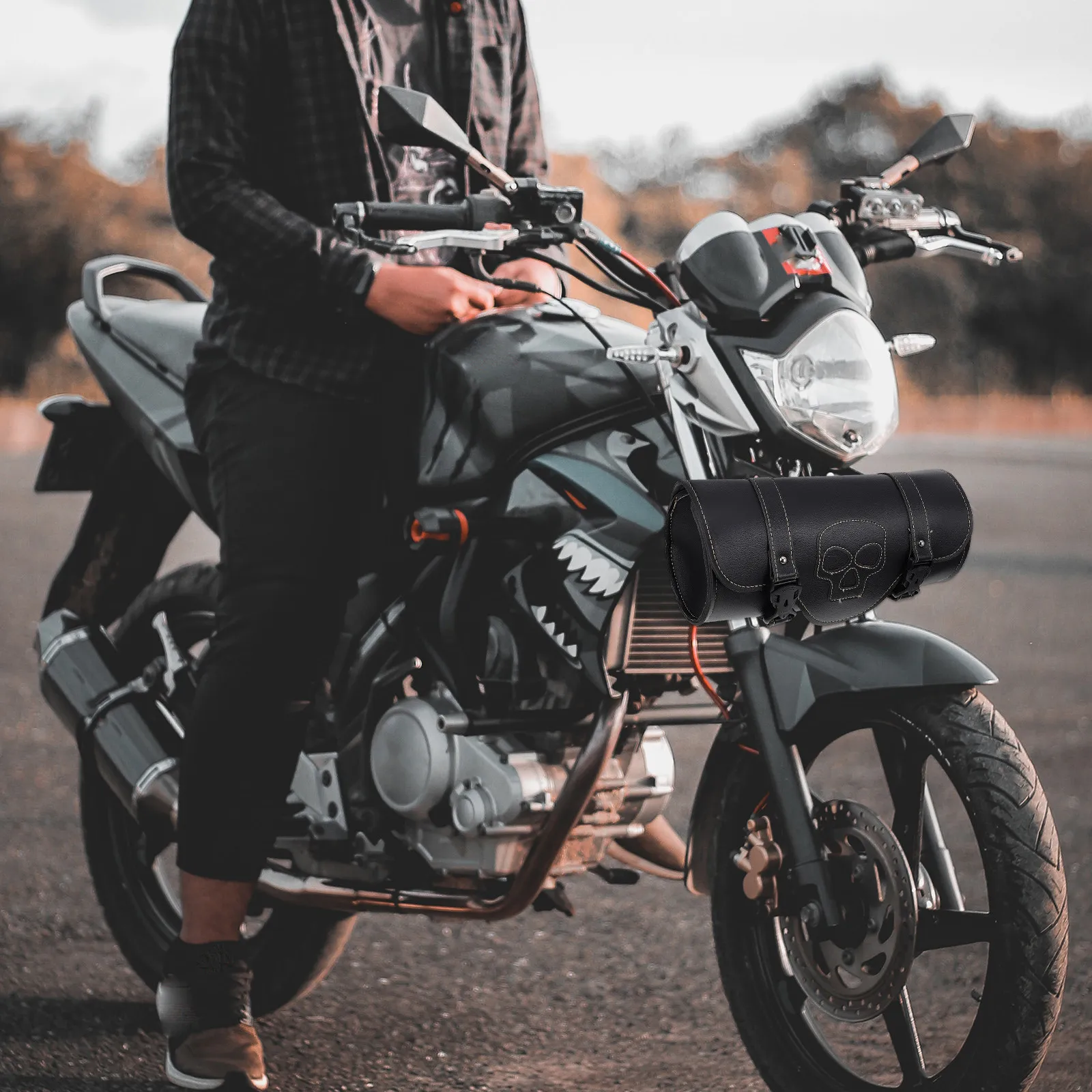 1Pcs Heavy Duty Waterproof Motorcycle Handlebar Bag Large Capacity Weatherproof Motorbike Side Pouch for Tools Accessories
1Pcs Heavy Duty Waterproof Motorcycle Handlebar Bag Large Capacity Weatherproof Motorbike Side Pouch for Tools Accessories