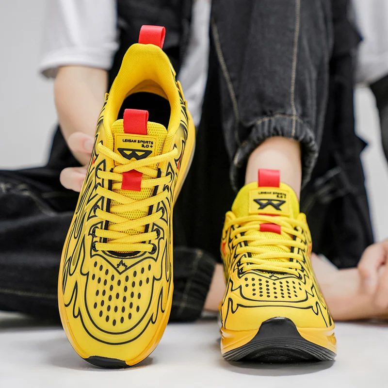 Мужская спортивная обувь, легкие гоночные кроссовки из карбоновой пластины, зимняя амортизация, противоскользящие, износостойкие, дышащие.
Мужская спортивная обувь, легкие гоночные кроссовки из карбоновой пластины, зимняя амортизация, противоскользящие, износостойкие, дышащие.