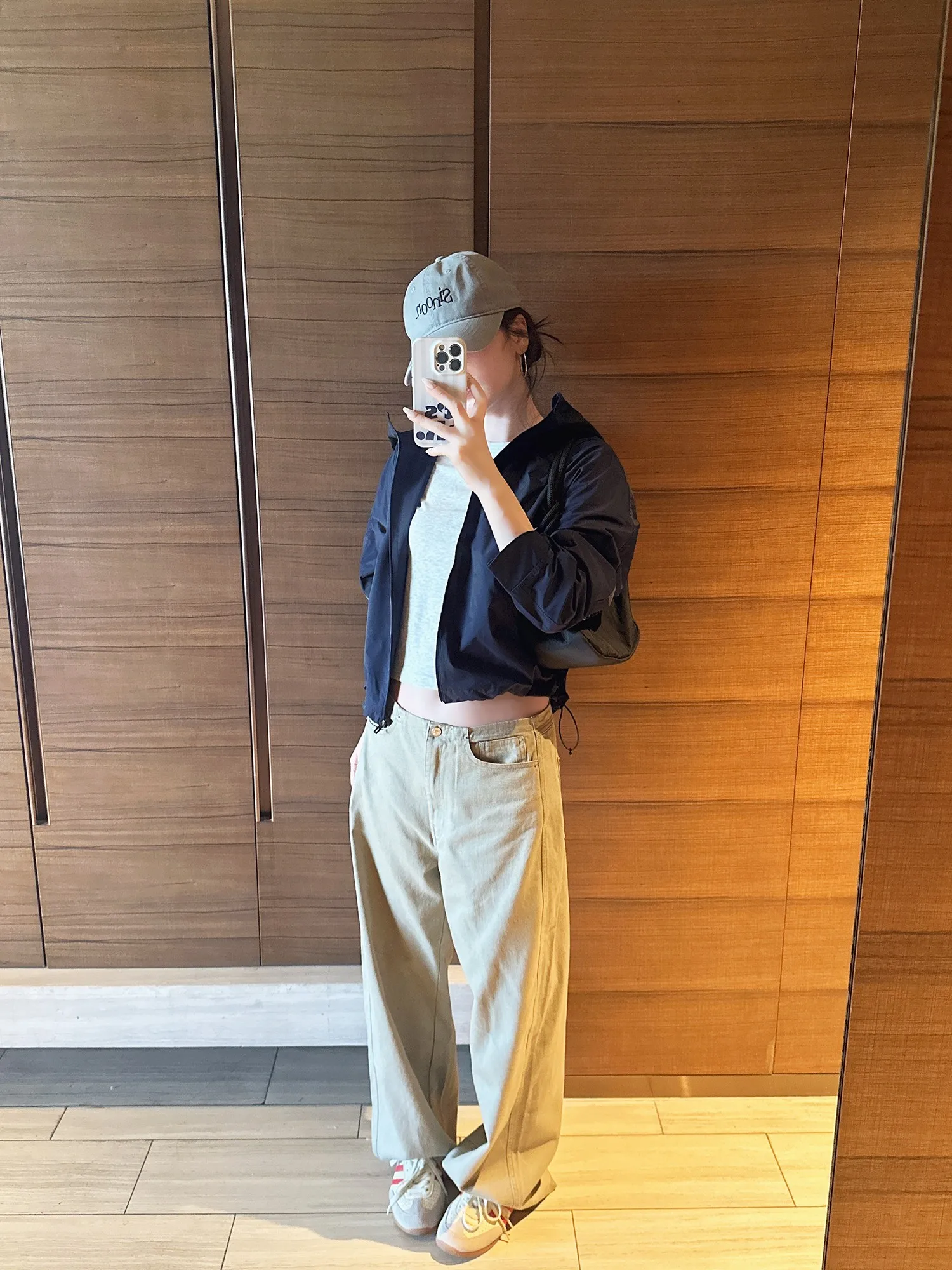 Брюки женские свободного кроя с низкой талией, прямые, в пол, без стрейча, в американском повседневном стиле, для дома и отдыха
Брюки женские свободного кроя с низкой талией, прямые, в пол, без стрейча, в американском повседневном стиле, для дома и отдыха