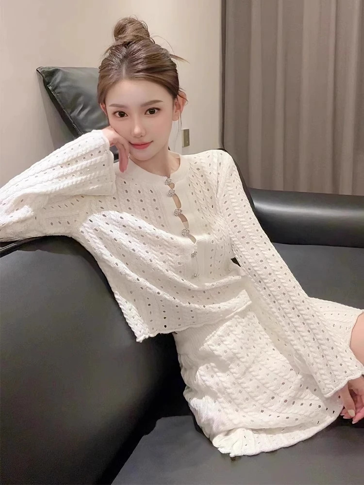 Белый вязаный ажурный топ и юбка для женщин больших размеров, летний модный повседневный комплект с круглым вырезом Ne Long Sve
Белый вязаный ажурный топ и юбка для женщин больших размеров, летний модный повседневный комплект с круглым вырезом Ne Long Sve