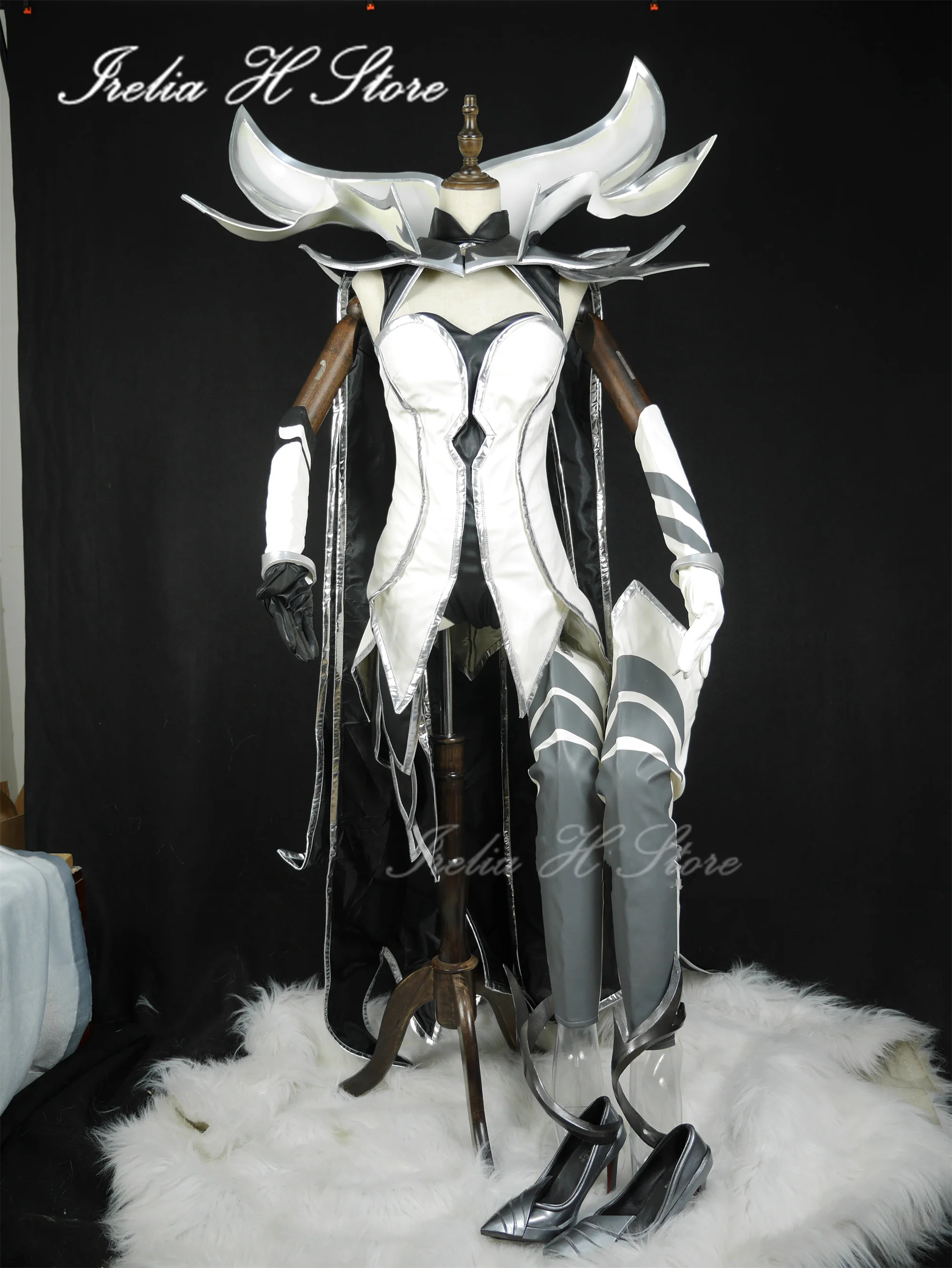 Irelia H Store IG Champion LeBlanc LOL Косплей Приемник LeBlanc Косплей Костюм с обувью высокого качества по индивидуальному заказу
Irelia H Store IG Champion LeBlanc LOL Косплей Приемник LeBlanc Косплей Костюм с обувью высокого качества по индивидуальному заказу