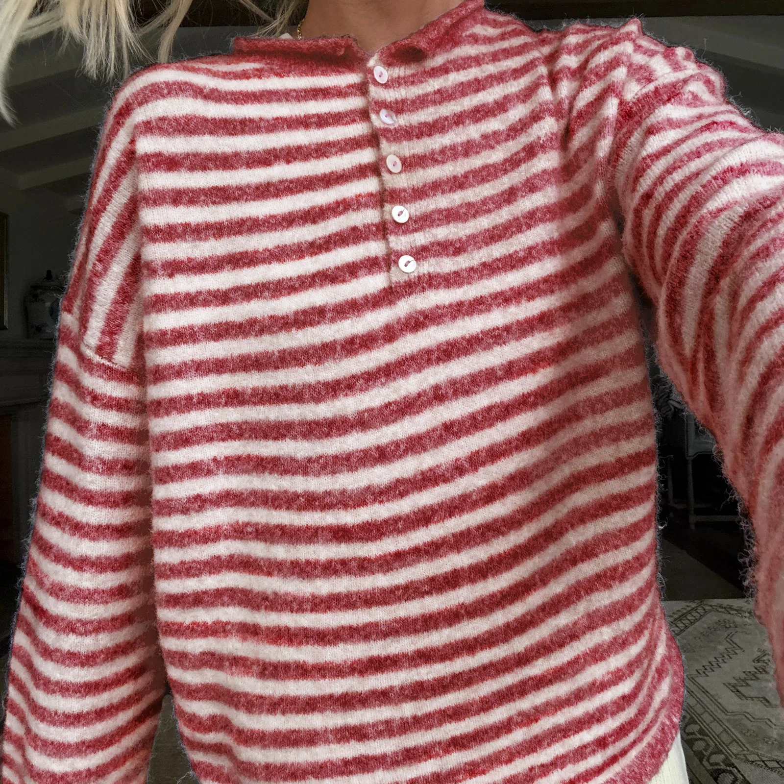 Женский винтажный полосатый принт y2k, базовый однобортный кардиган с круглым вырезом и длинными рукавами, тонкие мягкие свитера, укороченные топы, женский трикотаж
Женский винтажный полосатый принт y2k, базовый однобортный кардиган с круглым вырезом и длинными рукавами, тонкие мягкие свитера, укороченные топы, женский трикотаж