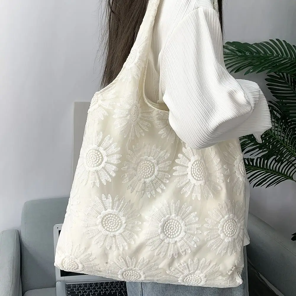 Simplicity Sunflower Embroidery Women's Shoulder Bag INS Lace Casual Tote Bags Soft Spacious Interior Shopping Bags Students
Simplicity Sunflower Embroidery Women's Shoulder Bag INS Lace Casual Tote Bags Soft Spacious Interior Shopping Bags Students
