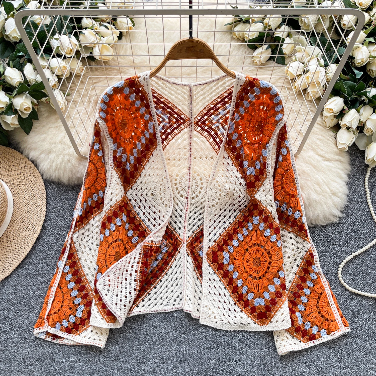 2025 Spring And Autumn Seaside Vacation Bohemian Long Sleeve Knitted Cardigan Women's Hollow Crochet Loose Retro Outerwear Top
2025 Spring And Autumn Seaside Vacation Bohemian Long Sleeve Knitted Cardigan Women's Hollow Crochet Loose Retro Outerwear Top