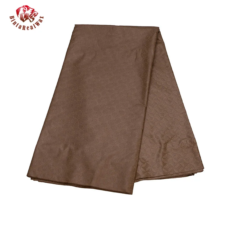 Bintarealwax 5 Yards/Lot Polyester Jacquard Fabric 2021 Bazin Riche Newest Robe Fabric for Sewing Men or Women Cloth CS3272
Bintarealwax 5 Yards/Lot Polyester Jacquard Fabric 2021 Bazin Riche Newest Robe Fabric for Sewing Men or Women Cloth CS3272