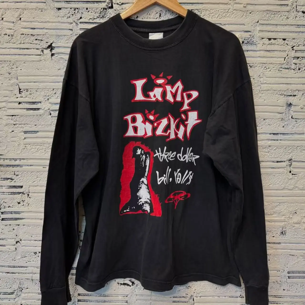 Autumn 2000s High Street Printed Cotton Round Neck Long Sleeve Vintage Oversize Trendy Casual Loose Hip-hop T-shirt Clothing
Autumn 2000s High Street Printed Cotton Round Neck Long Sleeve Vintage Oversize Trendy Casual Loose Hip-hop T-shirt Clothing