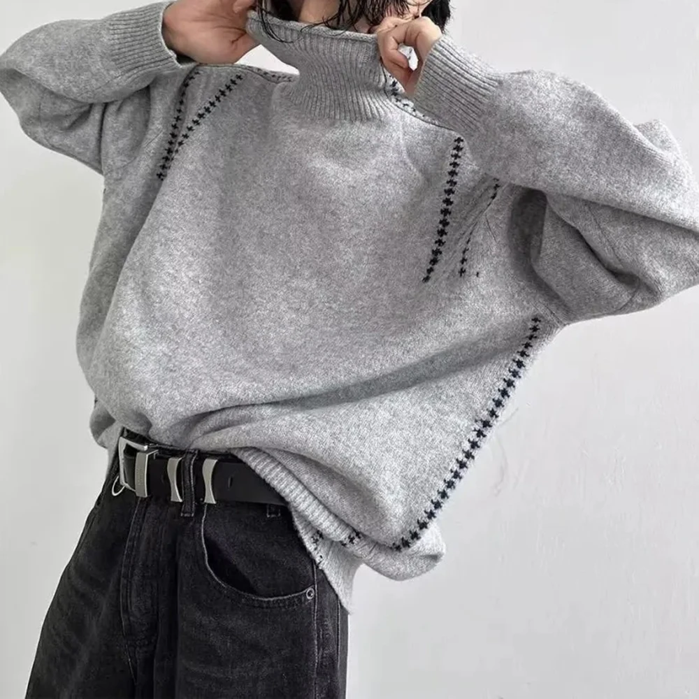 Fashionable Contrast Color Embellishment High Collar Sweater For Men 2025 Spring Autumn New Niche Design Lazy High-End Sweater
Fashionable Contrast Color Embellishment High Collar Sweater For Men 2025 Spring Autumn New Niche Design Lazy High-End Sweater