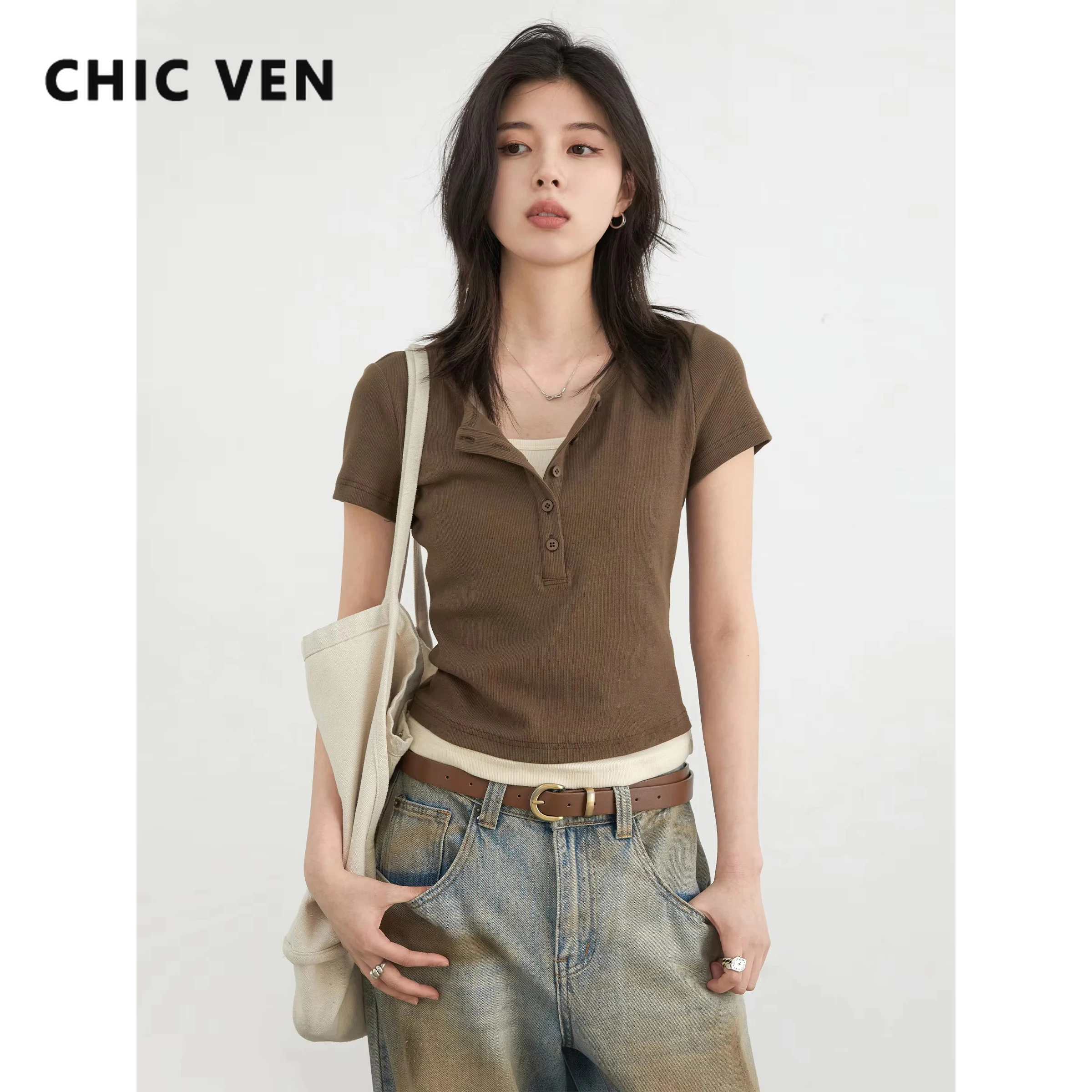 CHIC VEN новые женские футболки, повседневный пуловер с круглым вырезом, тонкие женские футболки с короткими рукавами, лоскутный хлопковый топ для девочек, летняя одежда 2025 г.
CHIC VEN новые женские футболки, повседневный пуловер с круглым вырезом, тонкие женские футболки с короткими рукавами, лоскутный хлопковый топ для девочек, летняя одежда 2025 г.