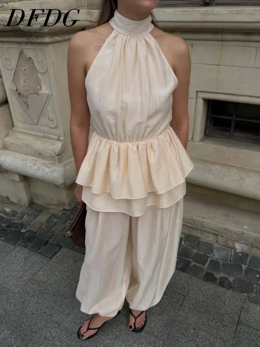 DFDG Women 2026 Spring Summer Halter Neck Two Piece Sleeveless Tiered Ruffle Peplum Top Elastic Waist Loose Jogger Casual Set
DFDG Women 2026 Spring Summer Halter Neck Two Piece Sleeveless Tiered Ruffle Peplum Top Elastic Waist Loose Jogger Casual Set