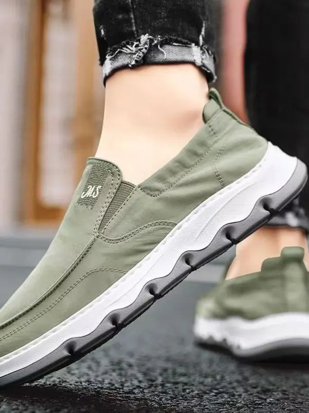 Trendy Men's Slip-On Sports Shoes Comfortable Breathable Lightweight Thin Canvas Shoes Versatile Spring Autumn round Toe Soli...
Trendy Men's Slip-On Sports Shoes Comfortable Breathable Lightweight Thin Canvas Shoes Versatile Spring Autumn round Toe Soli...
