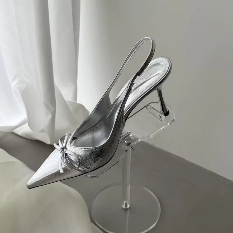 Женские босоножки с острым носком и бантом, туфли на высоком каблуке, 2021, роскошные брендовые летние женские модельные туфли на шпильке, тапочки, туфли-лодочки 
Женские босоножки с острым носком и бантом, туфли на высоком каблуке, 2021, роскошные брендовые летние женские модельные туфли на шпильке, тапочки, туфли-лодочки