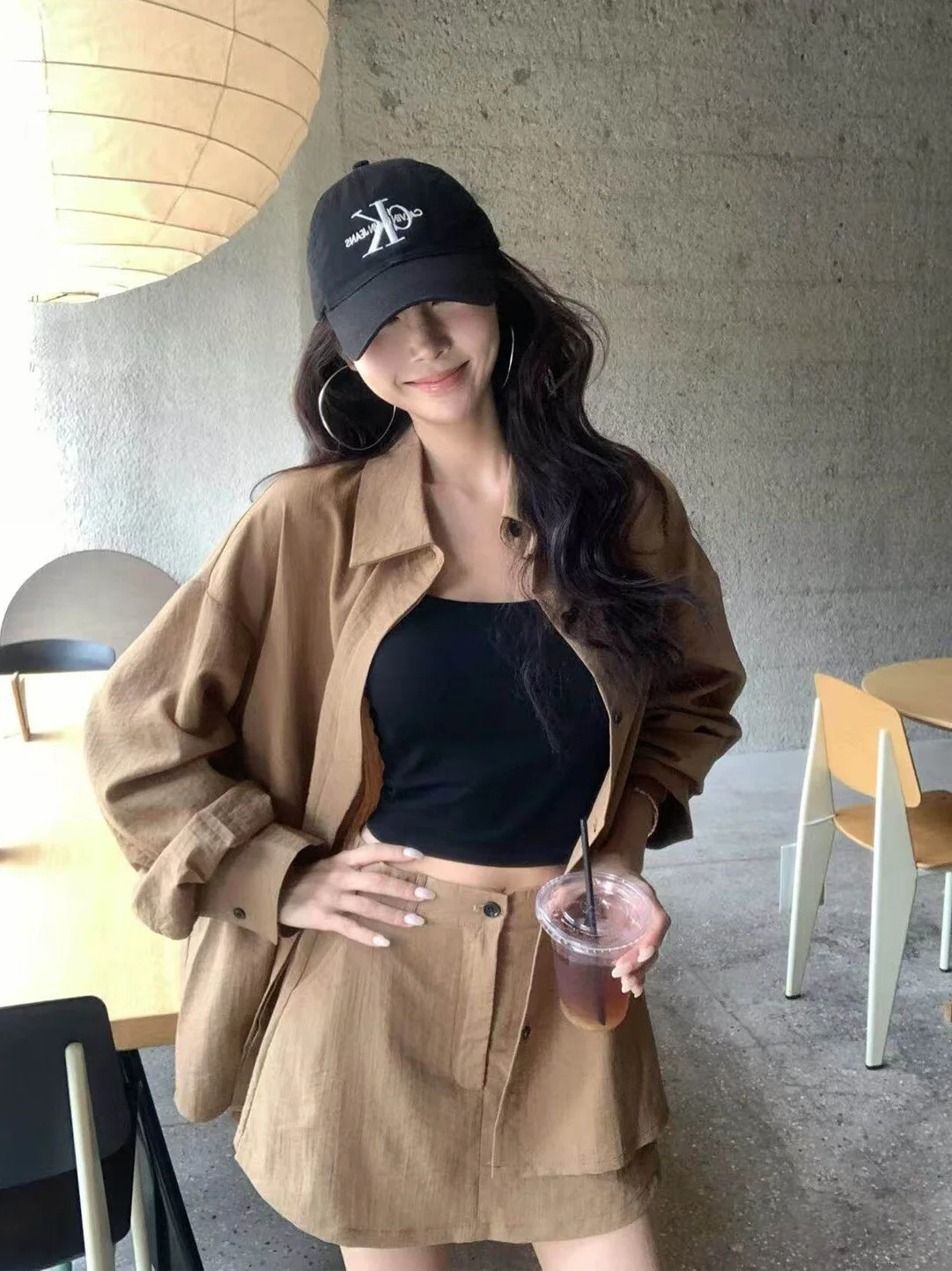 Laid-back Style Long Sleeve Shirt And High Waist Skirt Two-Piece Set Fashionable Elegant Spring Collection for Women
Laid-back Style Long Sleeve Shirt And High Waist Skirt Two-Piece Set Fashionable Elegant Spring Collection for Women