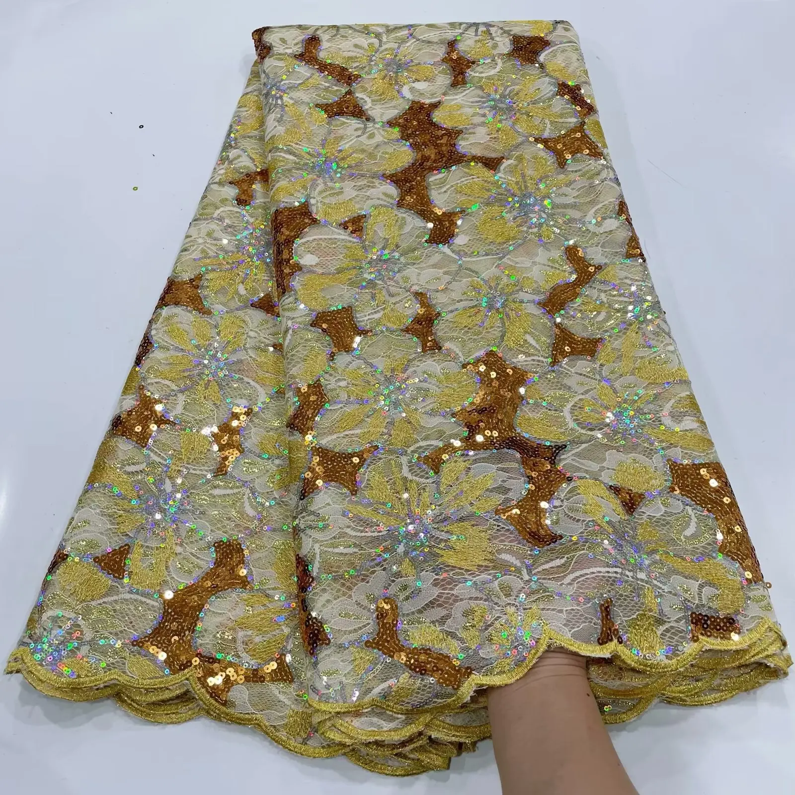 Fashion French Net Sequence African Lace Fabric 5 Yards High Quality Sequins Nigerian Women Wedding Party Outfit Material
Fashion French Net Sequence African Lace Fabric 5 Yards High Quality Sequins Nigerian Women Wedding Party Outfit Material
