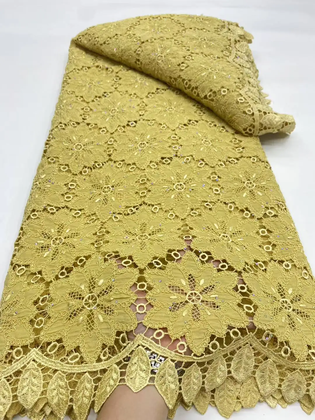 Latest Stones African Yellow Cord Lace Fabric 2025 High Quality Nigerian Water Soluble Lace Fabrics For Party Dress Sewing 5Yard
Latest Stones African Yellow Cord Lace Fabric 2025 High Quality Nigerian Water Soluble Lace Fabrics For Party Dress Sewing 5Yard