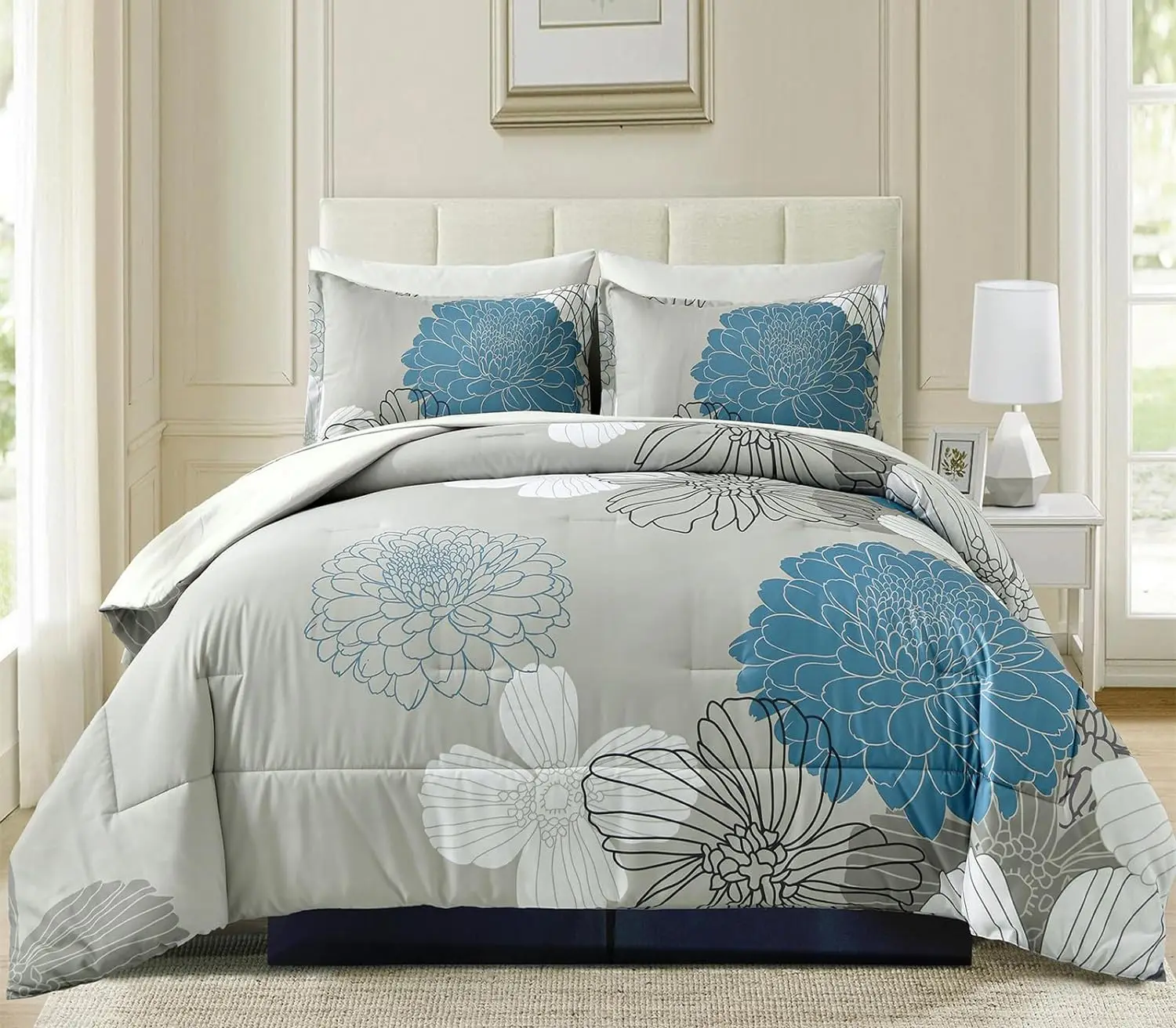 7 Pieces Bed in a Bag Blue Floral Comforter Set Queen Size Flowers Comforter Set Soft Microfiber Bedding Set
7 Pieces Bed in a Bag Blue Floral Comforter Set Queen Size Flowers Comforter Set Soft Microfiber Bedding Set