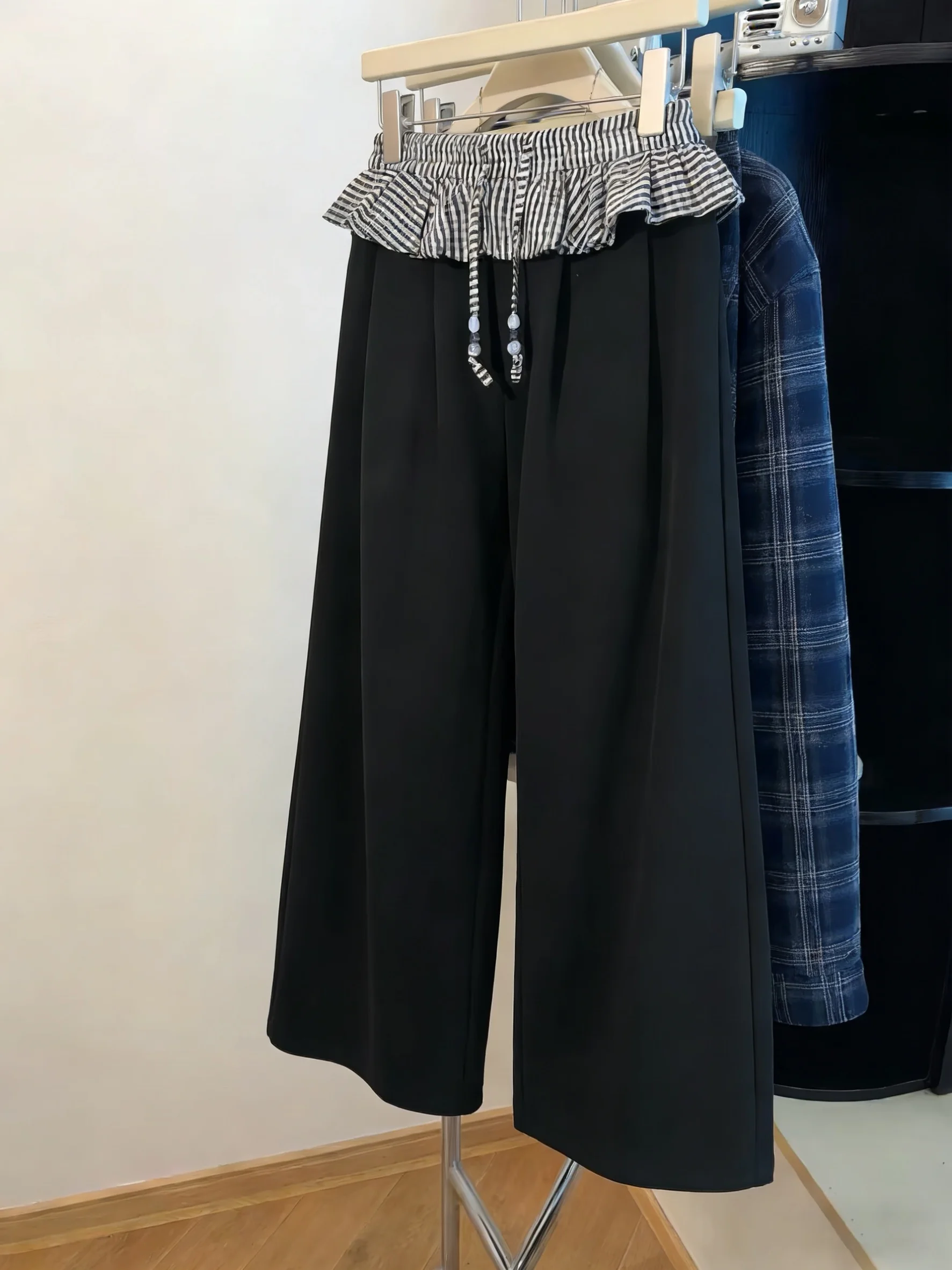 Trendy High Waist Plaid Patchwork Fake Two-Piece Casual Pants Women's Spring Autumn Design Slimming Wide Leg Trousers
Trendy High Waist Plaid Patchwork Fake Two-Piece Casual Pants Women's Spring Autumn Design Slimming Wide Leg Trousers