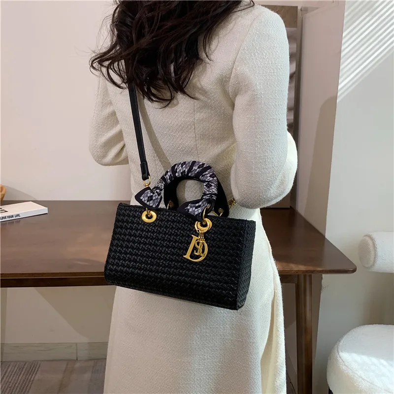 High End Opulent Craft Women Handbag Luxury Vintage Leather Crossbody Bag Shoulder Tote
High End Opulent Craft Women Handbag Luxury Vintage Leather Crossbody Bag Shoulder Tote