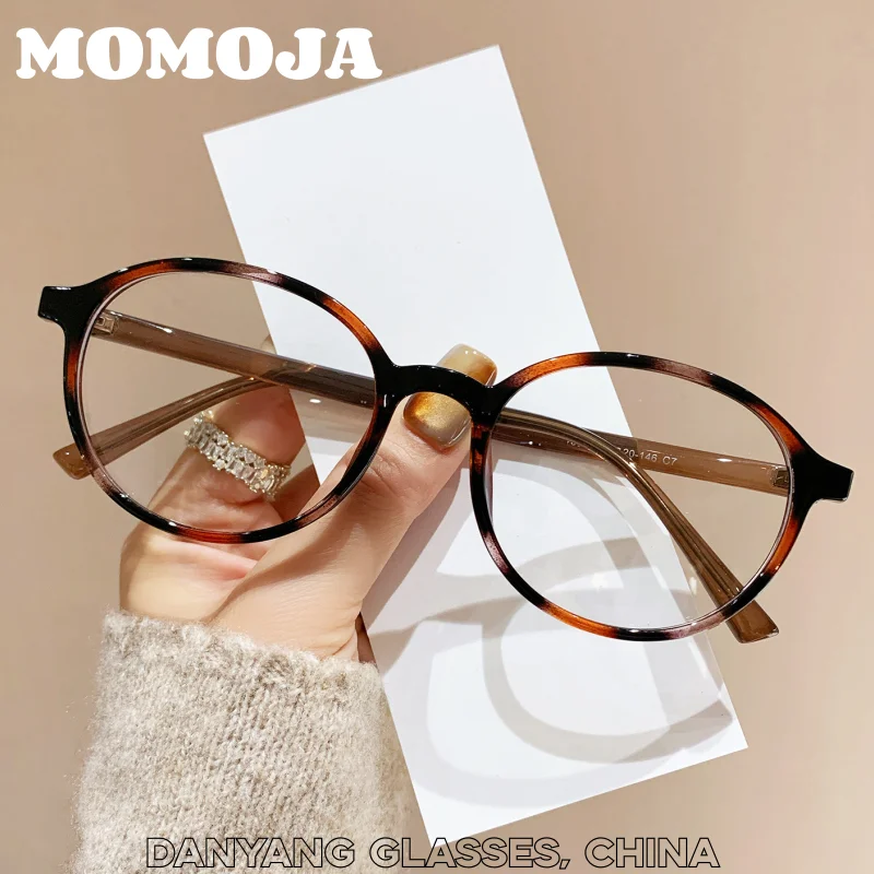 MOMOJA 2026 New TR90 Ultra Light Retro Art Women's Eyeglasses Round Big Size Fashion Leisure Hot Selling Glasses Frame 18S300A
MOMOJA 2026 New TR90 Ultra Light Retro Art Women's Eyeglasses Round Big Size Fashion Leisure Hot Selling Glasses Frame 18S300A