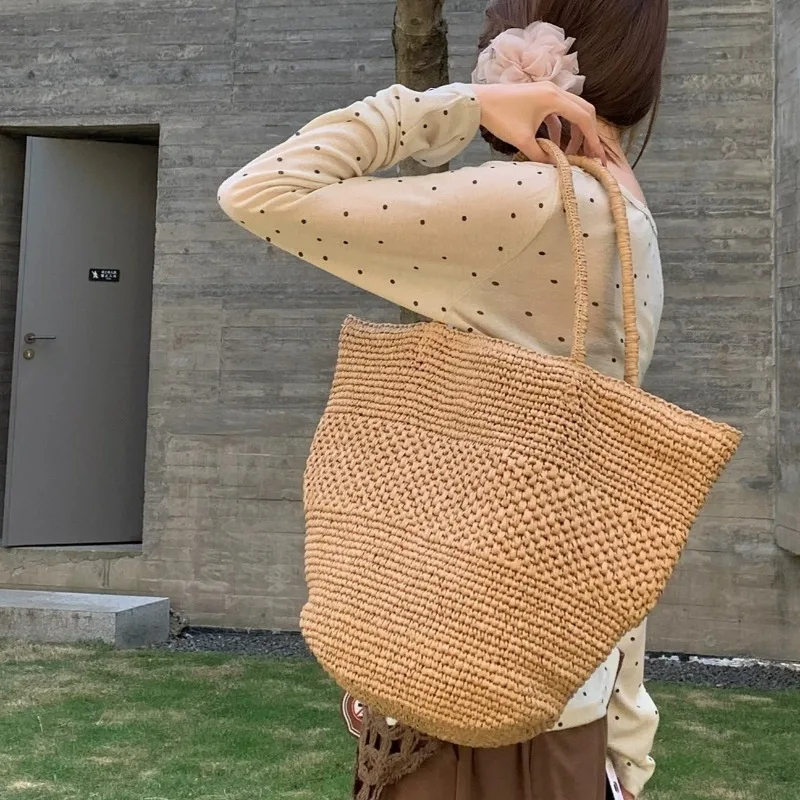 New High-End Handwoven Laffey Grass Bag Large Capacity Casual Beach Style Single Shoulder Handbag for Women Simple Leisure Trend
New High-End Handwoven Laffey Grass Bag Large Capacity Casual Beach Style Single Shoulder Handbag for Women Simple Leisure Trend