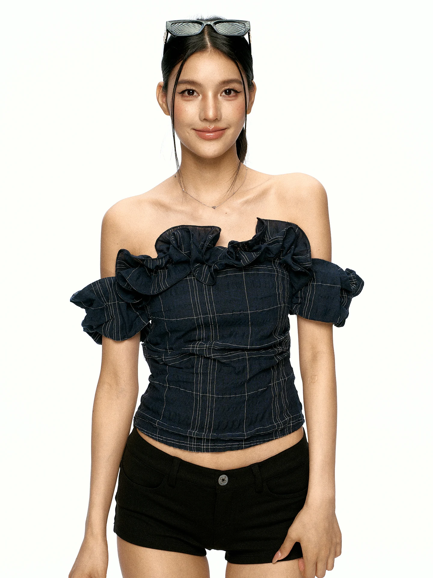Aaisup Summer Plaid One-Shoulder Short-Sleeve Slim-Fit Women's T-Shirt with Lace Hemline Waist-Cinching Fashionable Top
Aaisup Summer Plaid One-Shoulder Short-Sleeve Slim-Fit Women's T-Shirt with Lace Hemline Waist-Cinching Fashionable Top
