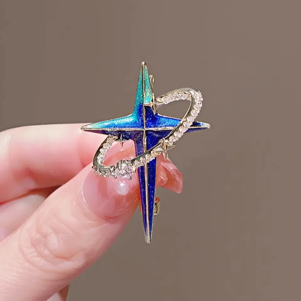 Luxury Rhinestone Stars Shaped Brooches Metal Cross Lapel Pins Suit Accessories Mother's Day Badges Corsage Gifts
Luxury Rhinestone Stars Shaped Brooches Metal Cross Lapel Pins Suit Accessories Mother's Day Badges Corsage Gifts