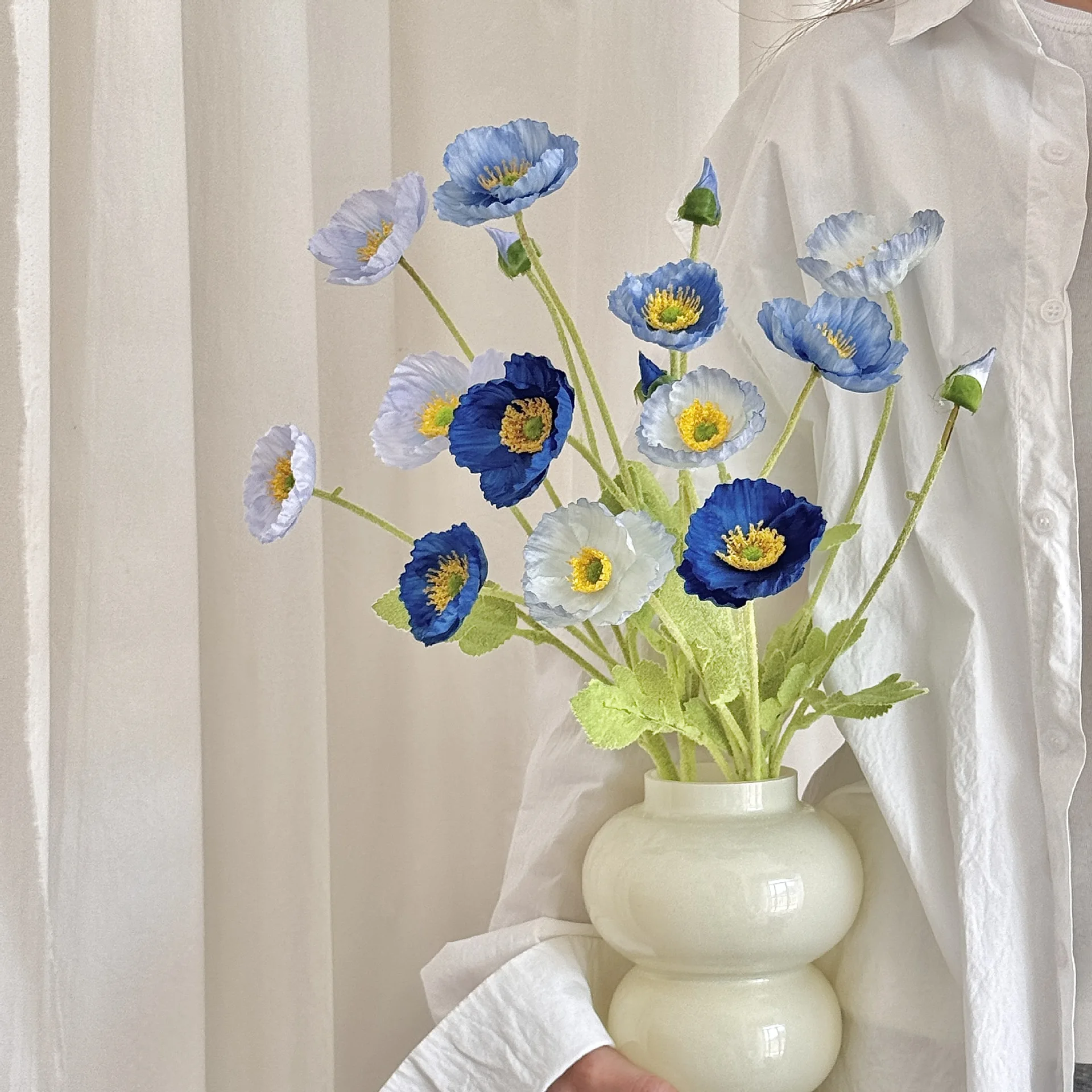 Poppy artificial flowers high-end realistic wedding scene layout home decoration ornaments silk flowers fake flowers
Poppy artificial flowers high-end realistic wedding scene layout home decoration ornaments silk flowers fake flowers