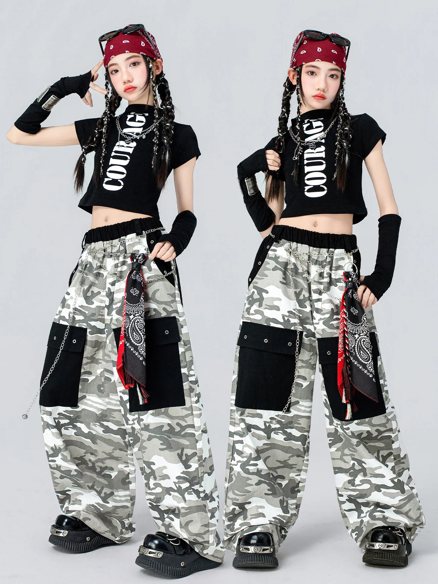 2026 Cool Street Dance Costume Kids Jazz Fashion Clothes Girls Hip Hop Crop Tops Sliver Pants Runways Show Kpop Outfit DQS23391
2026 Cool Street Dance Costume Kids Jazz Fashion Clothes Girls Hip Hop Crop Tops Sliver Pants Runways Show Kpop Outfit DQS23391