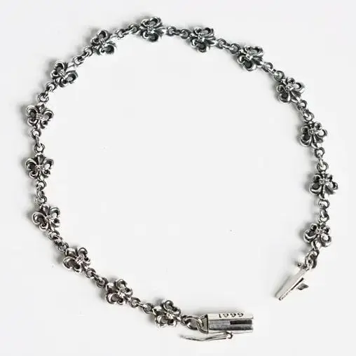 S925 sterling silver personalized scout flower boat anchor men and women fashion couple bracelet trendy hip-hop bracelet
S925 sterling silver personalized scout flower boat anchor men and women fashion couple bracelet trendy hip-hop bracelet