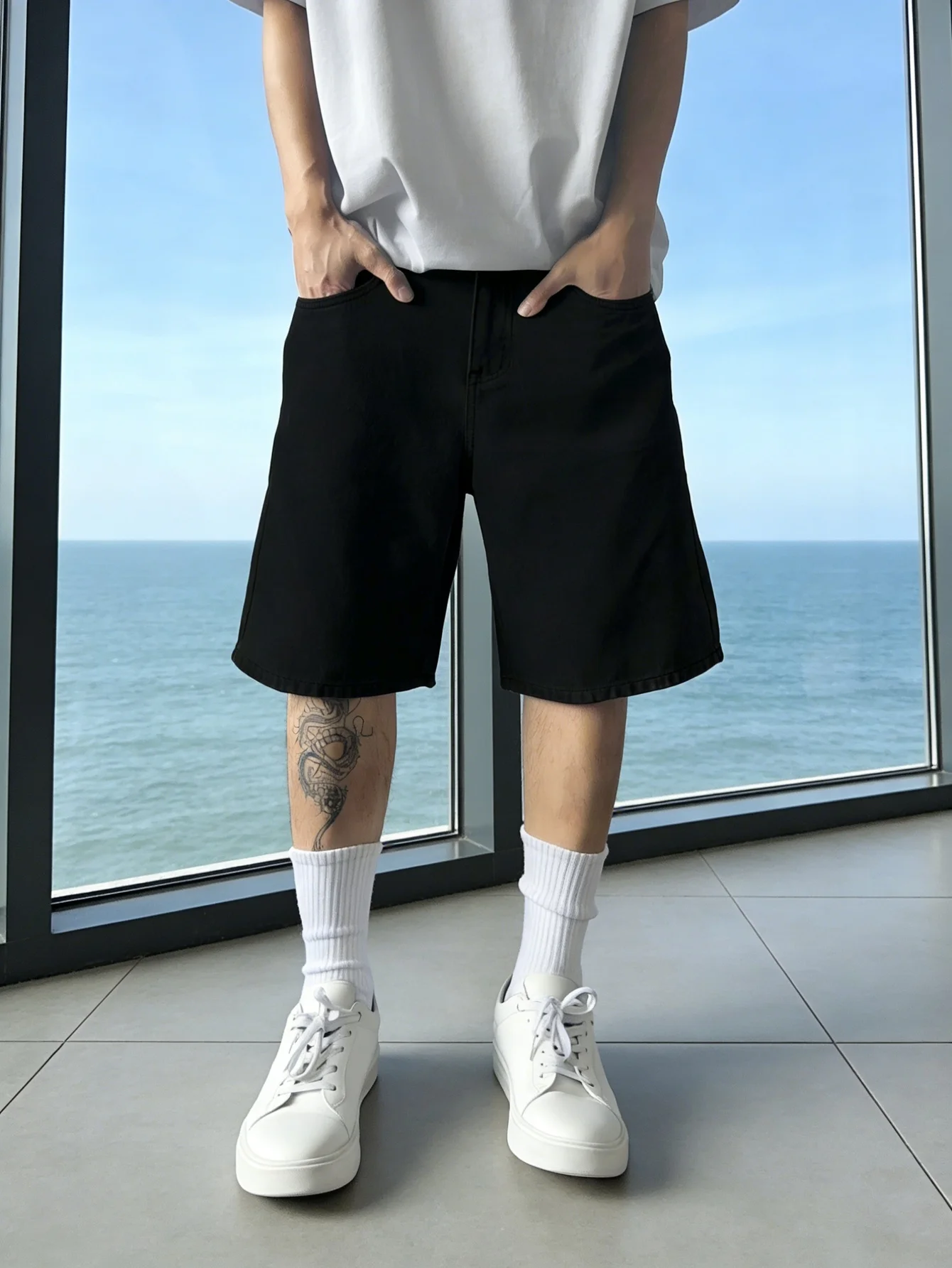 Men solid black non stretch denim jorts loose casual solid color simple daily wear shorts
Men solid black non stretch denim jorts loose casual solid color simple daily wear shorts