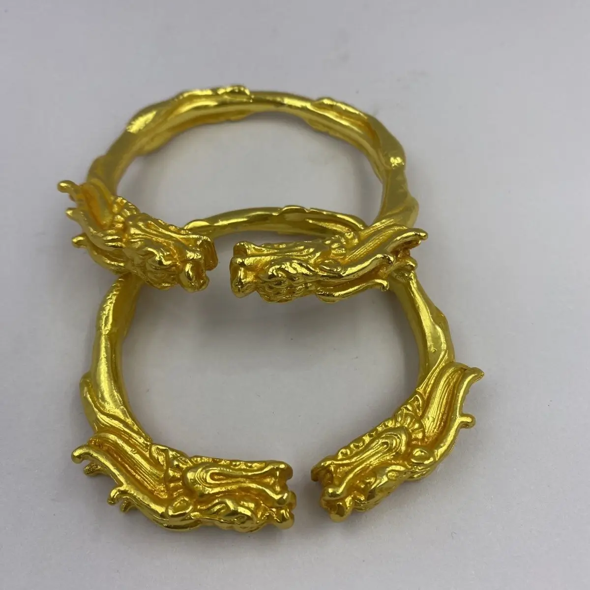 Antique bracelet gilt blunt copper faucet bracelet bracelet wife grandma mother's day birthday gift one
Antique bracelet gilt blunt copper faucet bracelet bracelet wife grandma mother's day birthday gift one
