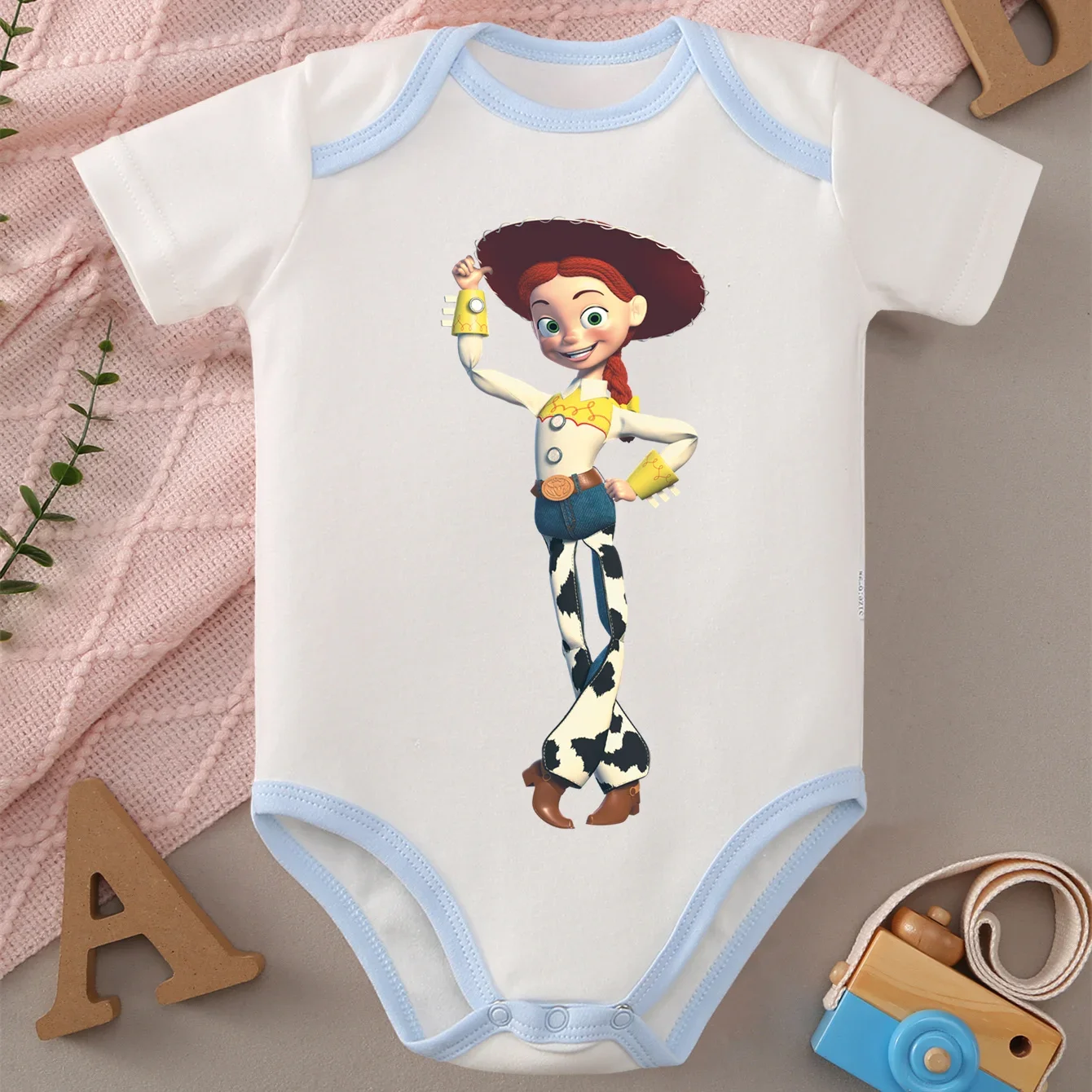 MINISO&Pixar Jointly Signed Toy Story Cute Print 100% Cotton Baby Clothe Baby Onesie Bodysuit for 0 To 12 Months Newborn
MINISO&Pixar Jointly Signed Toy Story Cute Print 100% Cotton Baby Clothe Baby Onesie Bodysuit for 0 To 12 Months Newborn