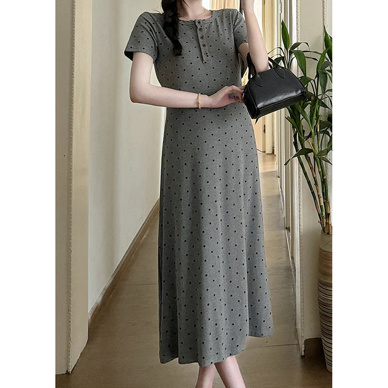 EVNISI Pregnancy Dresses Round Neck Korean Version Short Sleeved Classic Polka Dot Knit Mid To Long Maternity Dress
EVNISI Pregnancy Dresses Round Neck Korean Version Short Sleeved Classic Polka Dot Knit Mid To Long Maternity Dress