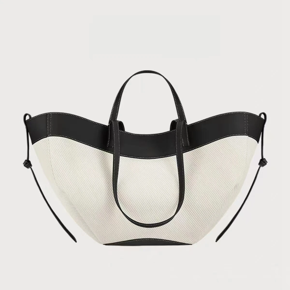 Niche women's new bag large capacity bag contrasting canvas women's bag shoulder handheld tote bag for women
Niche women's new bag large capacity bag contrasting canvas women's bag shoulder handheld tote bag for women