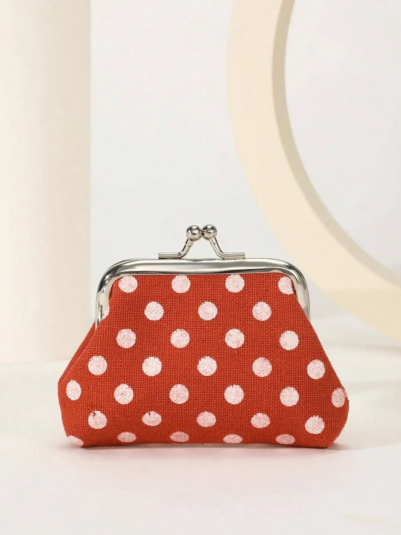 Женский модный легкий кошелек с узором в горошек, подходит в качестве подарка для офисных работников, мини-кошелек унисекс, кошелек для монет.
Женский модный легкий кошелек с узором в горошек, подходит в качестве подарка для офисных работников, мини-кошелек унисекс, кошелек для монет.
