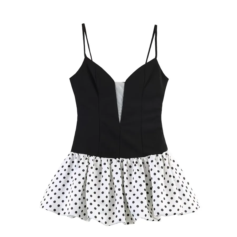 Withered 2026 New European And American Deep V-wave Point Splicing Suspender Fluffy Dress Woman Clothes Dress Elegant Party Dres
Withered 2026 New European And American Deep V-wave Point Splicing Suspender Fluffy Dress Woman Clothes Dress Elegant Party Dres