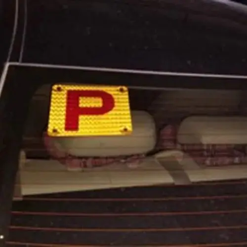 Высокоэффективная P-образная пластина для водителя, практика для начинающих, наклейка на автомобиль, наклейка, знак парковки, украшение JDM
Высокоэффективная P-образная пластина для водителя, практика для начинающих, наклейка на автомобиль, наклейка, знак парковки, украшение JDM