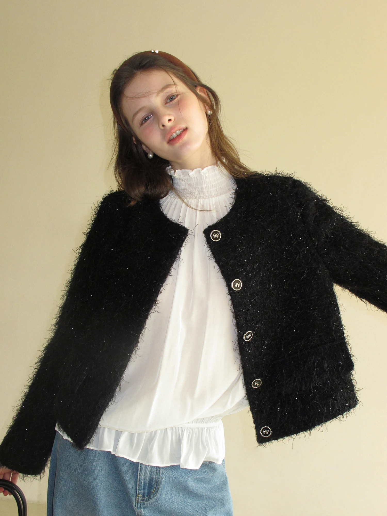 Eggka Short Cotton Blend Women's Jacket Sparkling Chic French Style Loose Fit Long Sleeve round Neck Warm Casual Outerwear
Eggka Short Cotton Blend Women's Jacket Sparkling Chic French Style Loose Fit Long Sleeve round Neck Warm Casual Outerwear