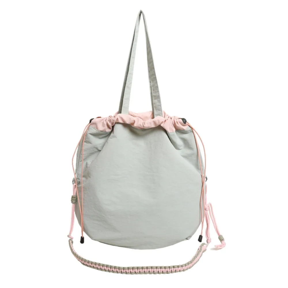 Fashion Korean Style Drawstring Tote Bag Nylon Waterproof Large Capacity Tote Bag Lightweight Casual Women Shoulder Bag Travel
Fashion Korean Style Drawstring Tote Bag Nylon Waterproof Large Capacity Tote Bag Lightweight Casual Women Shoulder Bag Travel