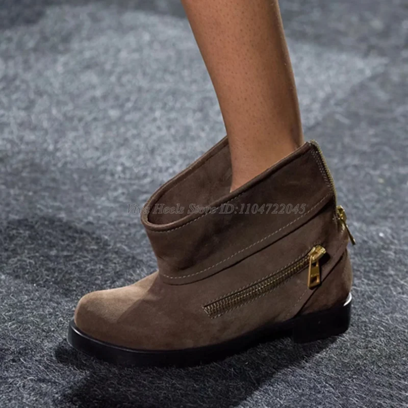 2025 Runway New in Big Round Toe Zip Suede Leather Ankle Boots Women's Black/Brown Soft Flats Booties Luxury Designer Shoes
2025 Runway New in Big Round Toe Zip Suede Leather Ankle Boots Women's Black/Brown Soft Flats Booties Luxury Designer Shoes