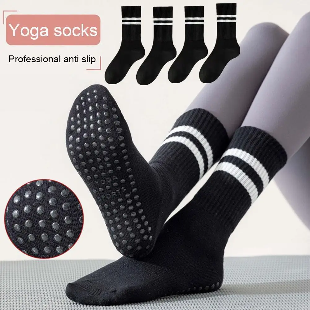 1-5Pairs Sports Socks Cotton Mid-tube Bottom Professional Non-slip Silicone Indoor Fitness Socks Gym Dance Pilates Yoga Socks
1-5Pairs Sports Socks Cotton Mid-tube Bottom Professional Non-slip Silicone Indoor Fitness Socks Gym Dance Pilates Yoga Socks