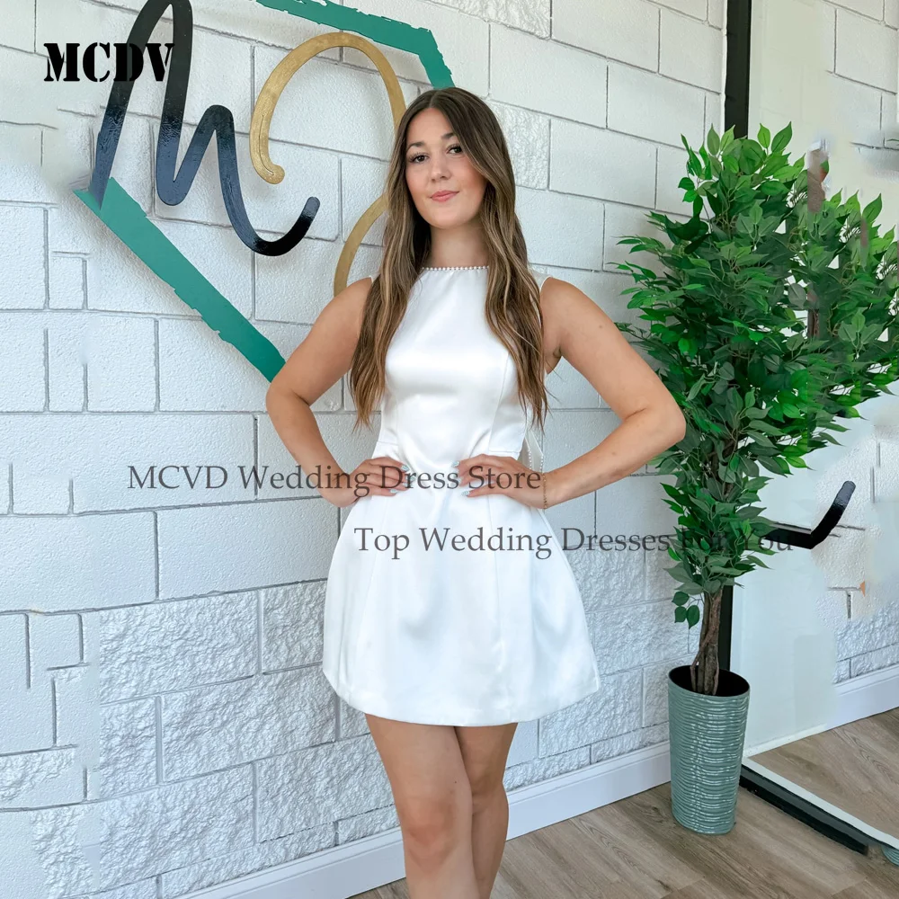 MCDV Satin Mini Wedding Dresses For Women Mermaid Sleeveless Elegant Bride Gowns With Bow Backless Above Knee Customized
MCDV Satin Mini Wedding Dresses For Women Mermaid Sleeveless Elegant Bride Gowns With Bow Backless Above Knee Customized