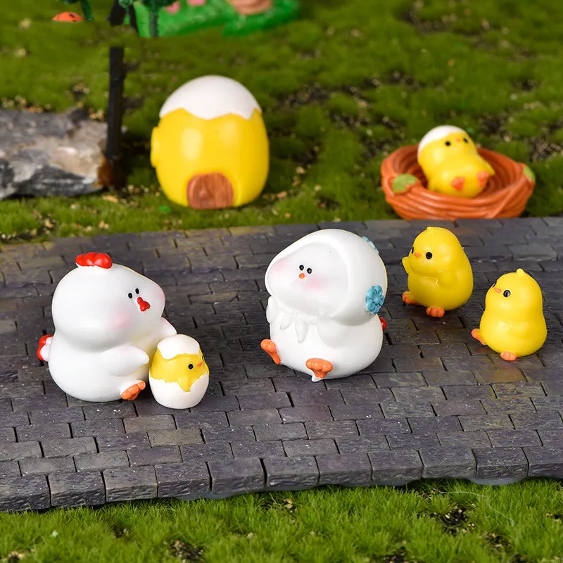 Figurines Miniature Lovely Chicken Family Resin Ornament Micro Landscape For Home Decoration DIY Accessories Home Gardenhome
Figurines Miniature Lovely Chicken Family Resin Ornament Micro Landscape For Home Decoration DIY Accessories Home Gardenhome