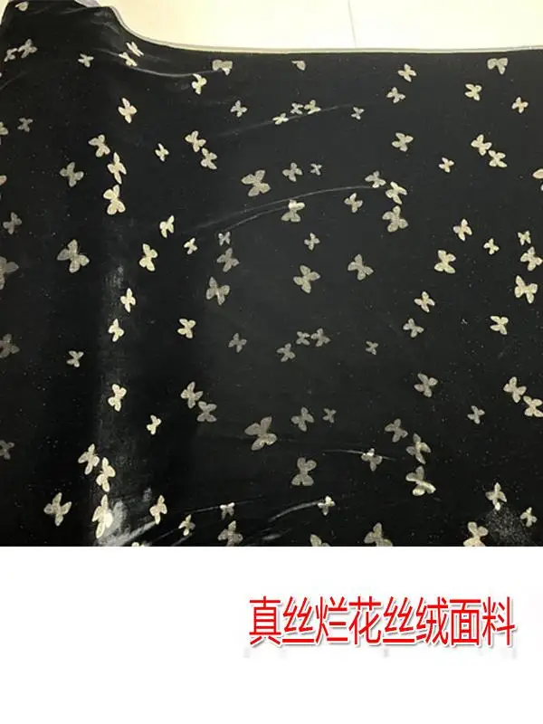 High-End Real Velvet Fabric Burnt out with Dress Shirt Chinese Style Cheongsam Clothing
High-End Real Velvet Fabric Burnt out with Dress Shirt Chinese Style Cheongsam Clothing